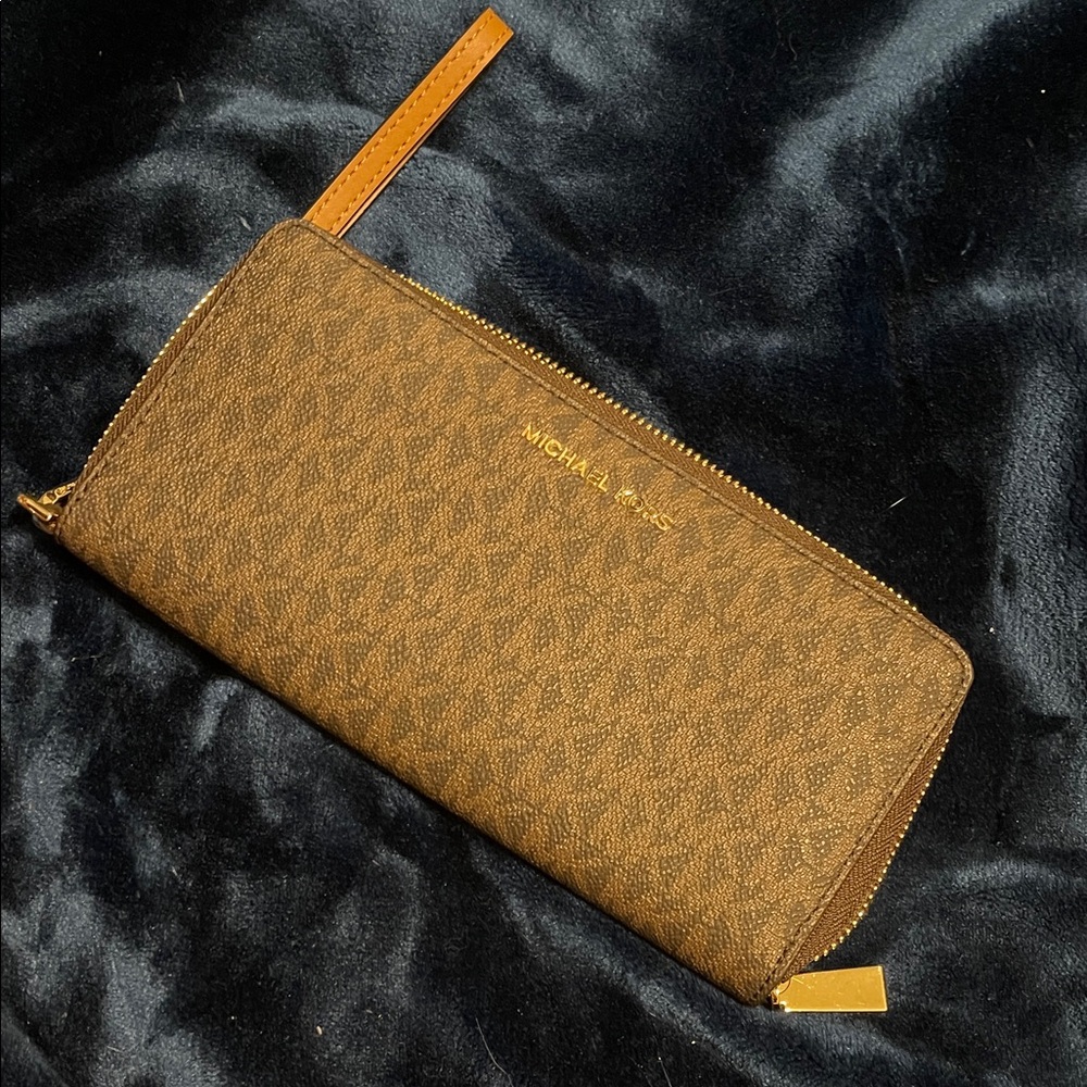 Michael Kors Brown/Tan Monogram Zip Large Wallet